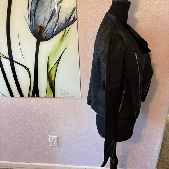 Must bundle Womens black distressed jacket flawed size small - Picture 5 of 9